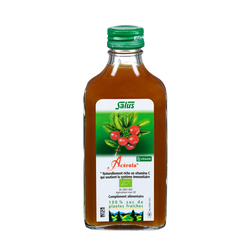 Pure fresh plant juice Acerola